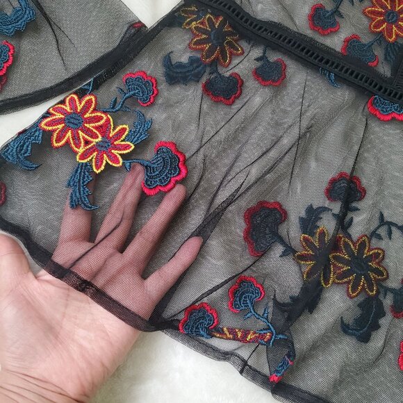 Vov womens blouse see through mesh Vneck Long Sleeve sz medium Black color - Picture 6 of 10